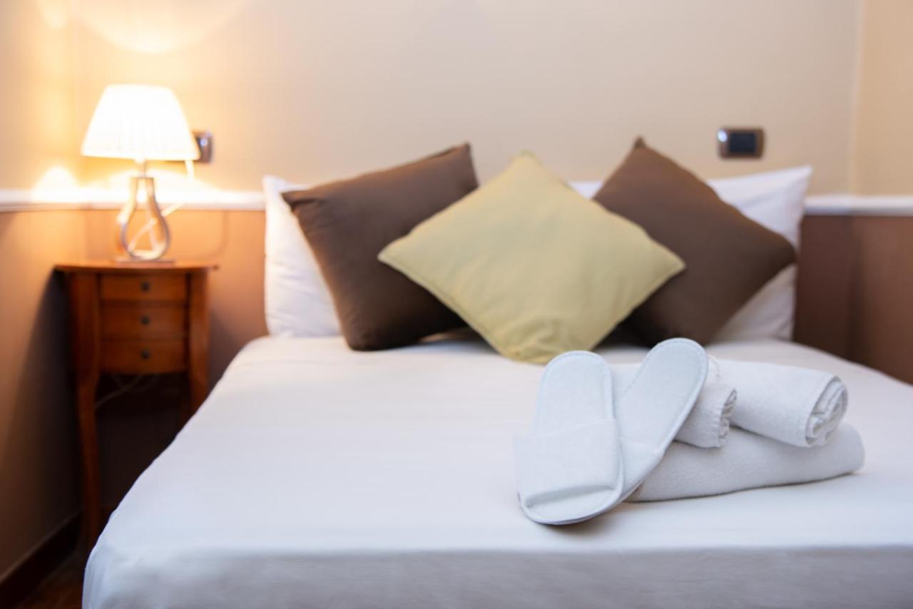 Hotel Suite Ares Napoli Eksteriør bilde